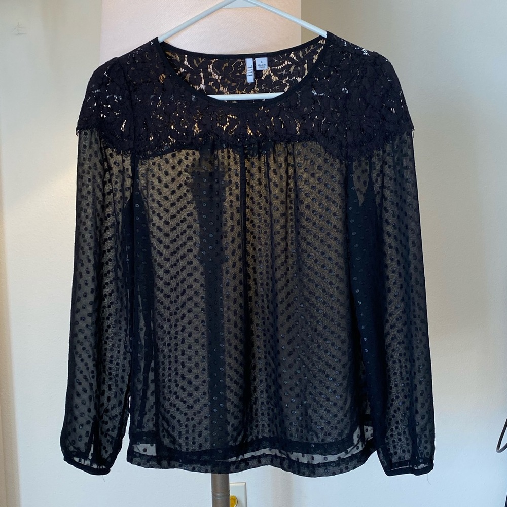 Elle and Lauren Conrad tops
